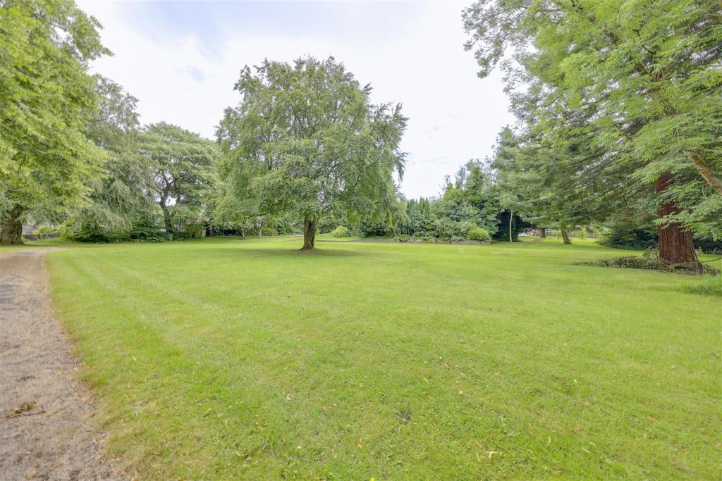 Property photo 1 of 17 cm2A5366-cm2A5370-1A.Jpg