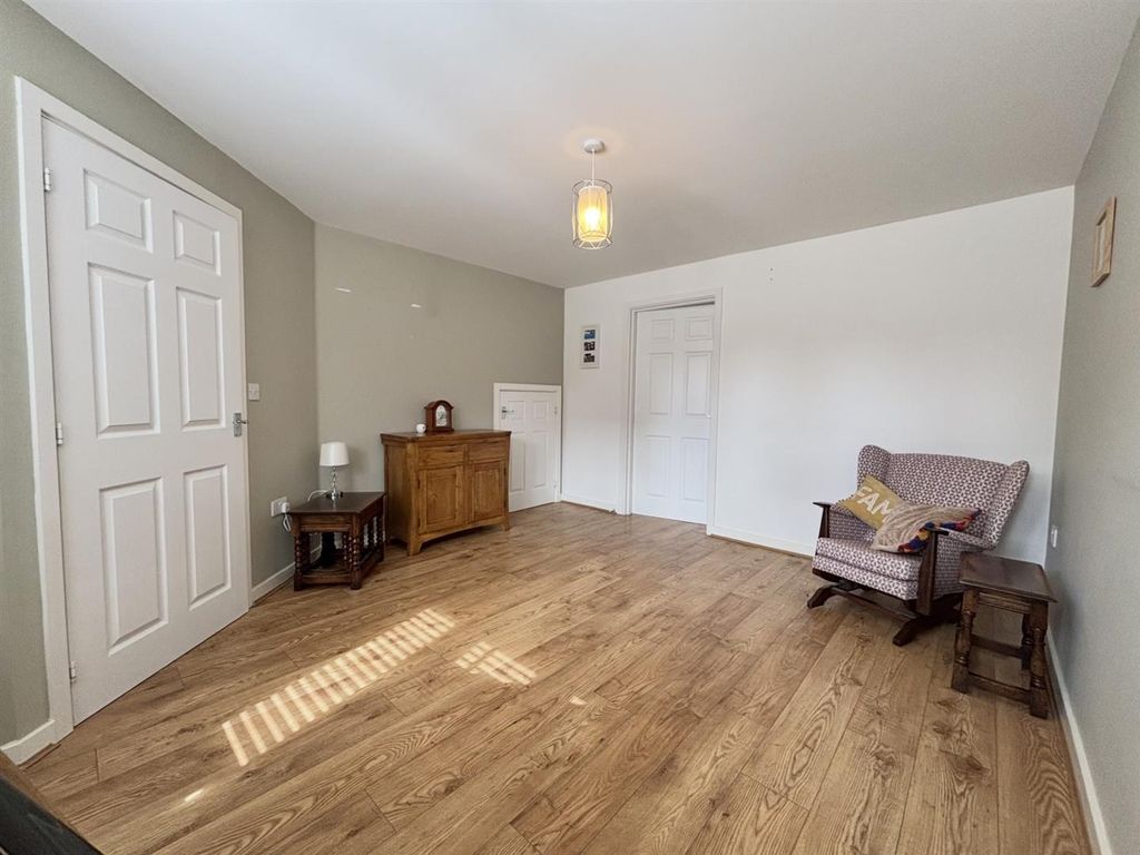 Property photo 3 of 14 Living Room 3.Jpg