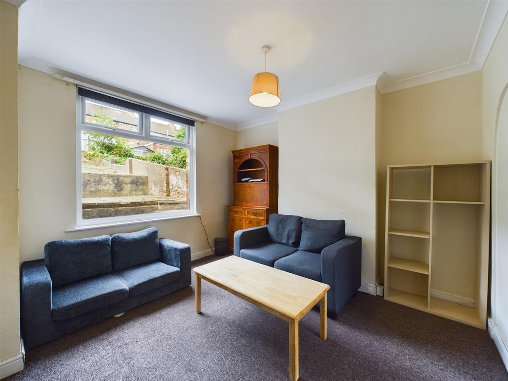 Property photo 2 of 10 Cam02534G0-Pr0320-Still003.Jpg