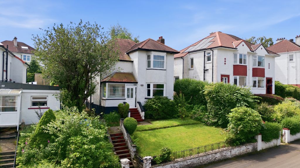 Property photo 1 of 52