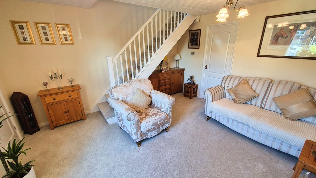 Property photo 3 of 28 Photo 3