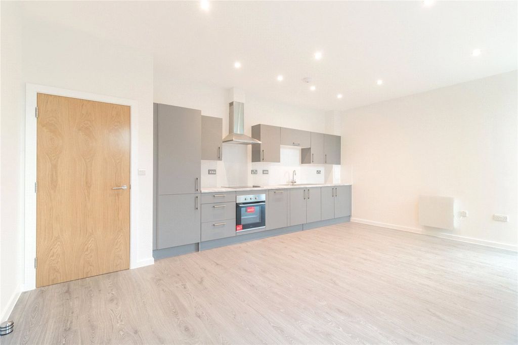 Property photo 3 of 7 Picture No. 09