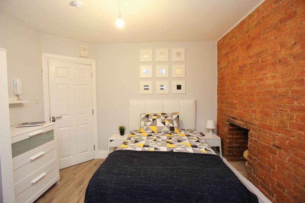 Property photo 3 of 6 3319442