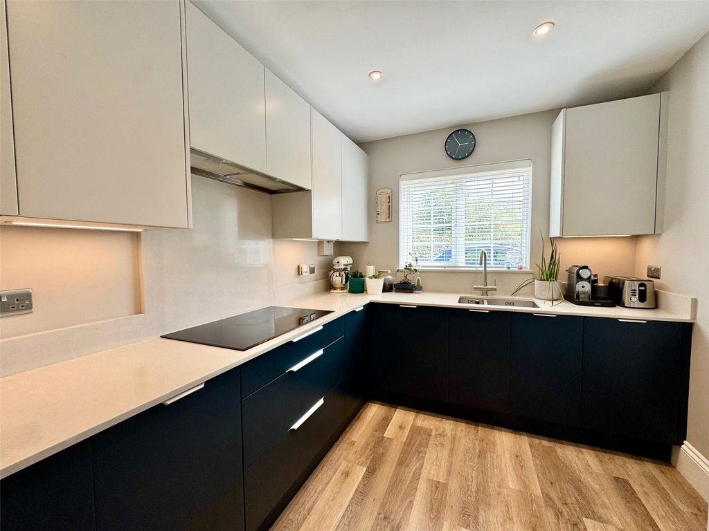 Property photo 3 of 12 Picture No. 05