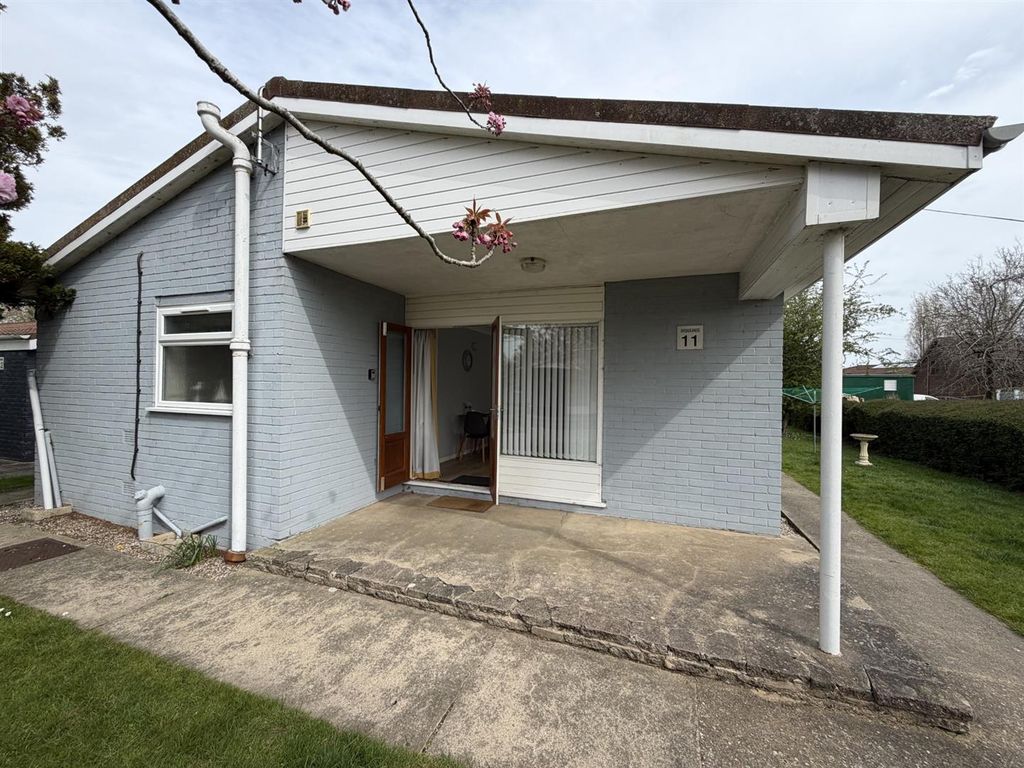 Property photo 3 of 11 2.Jpg