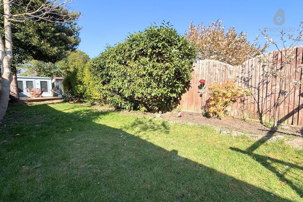 Property photo 3 of 23 4120049