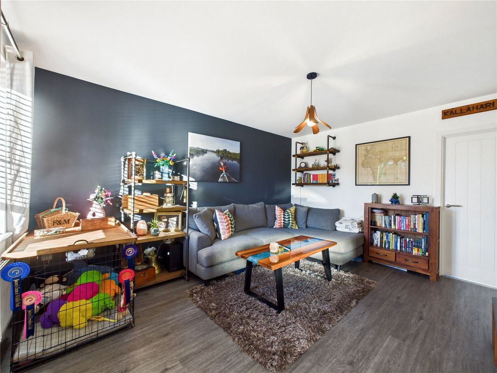 Property photo 2 of 14 2 - Picture No. 13