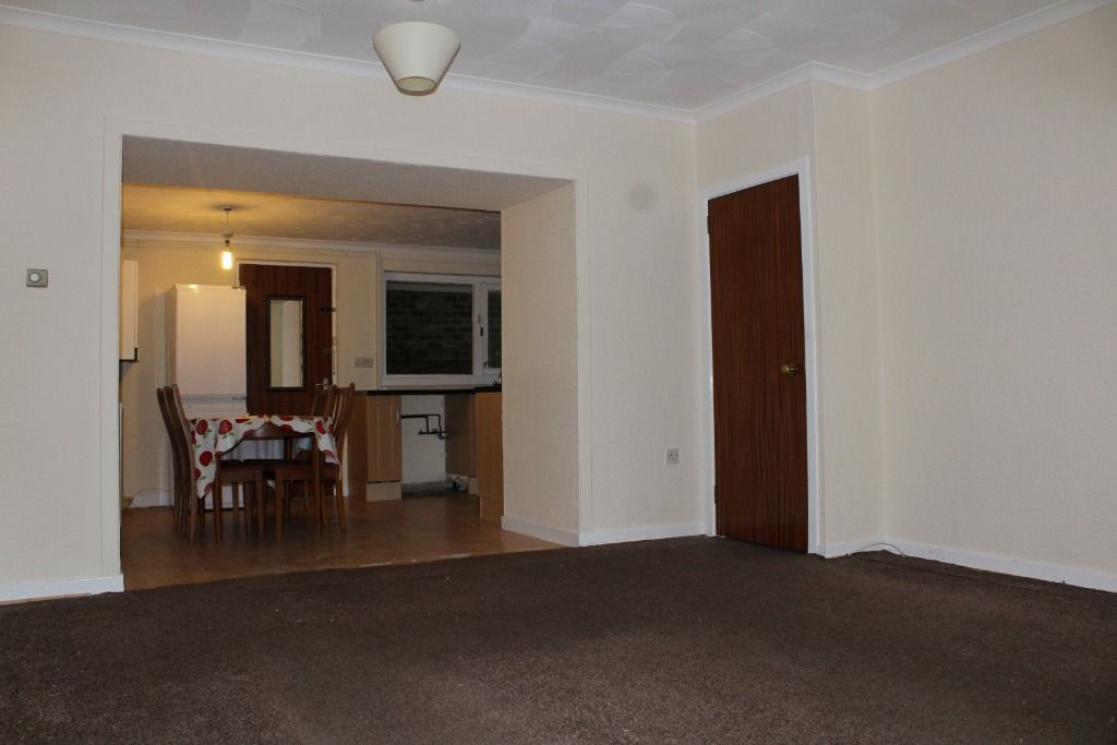 Property photo 2 of 9 Photo 2