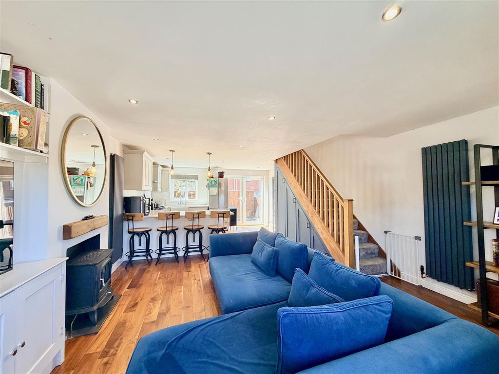 Property photo 3 of 16 Img_2768.Jpeg