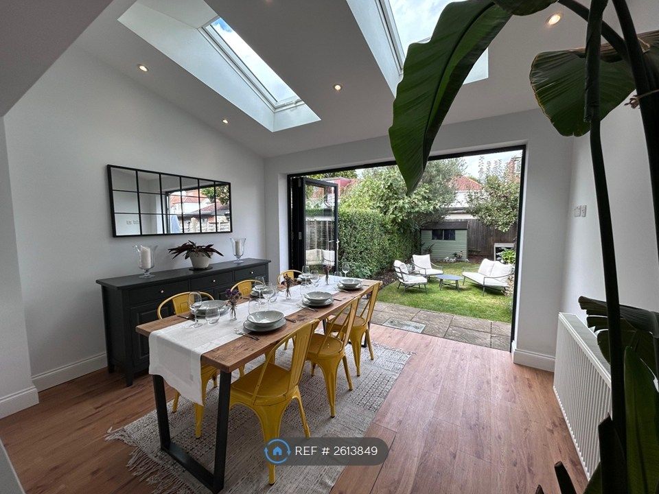 Property photo 2 of 15 Open Plan Dining Room