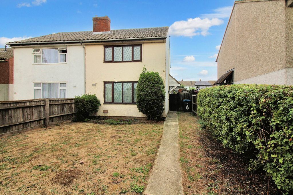 Property photo 1 of 2