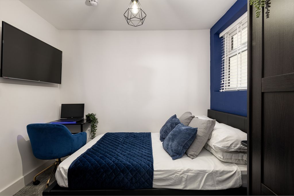 Property photo 2 of 7