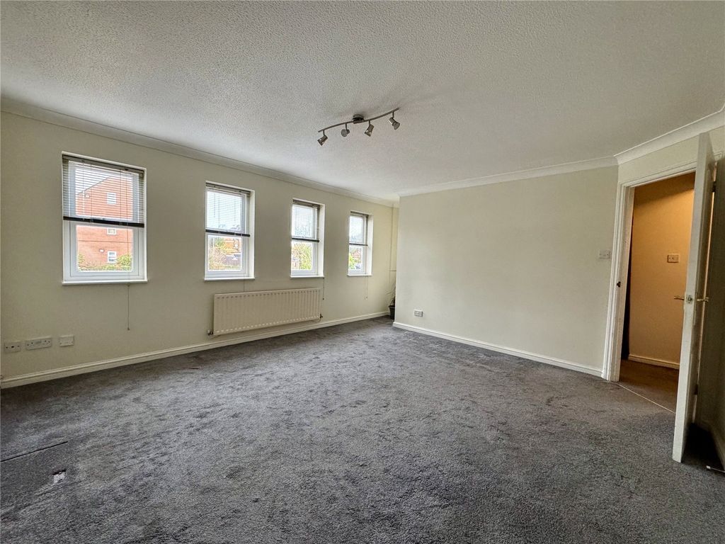 Property photo 3 of 11 Picture No. 09