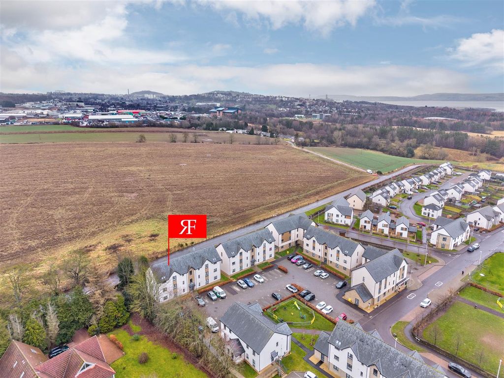 Property photo 1 of 16 106 Braes Of Gray Road Dundee-3.Jpg