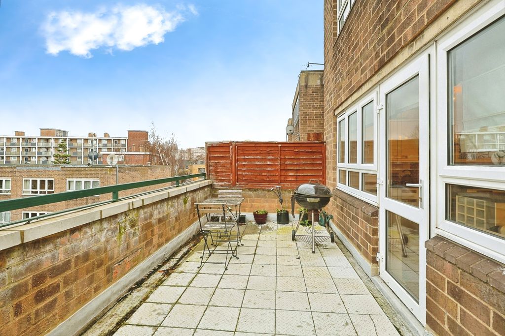 Property photo 2 of 20 908d9E4F-Img_6218