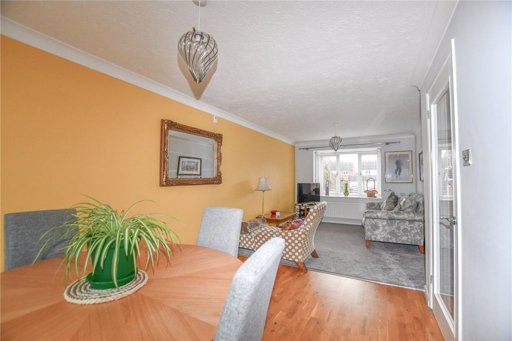 Property photo 3 of 12 Picture No. 19