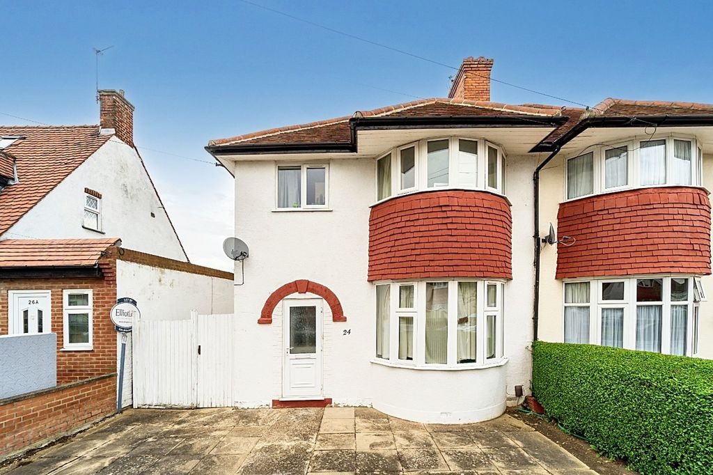 Property photo 1 of 13