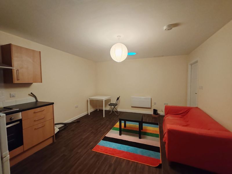 Property photo 2 of 12 Photo 8