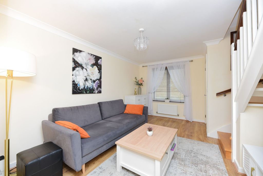 Property photo 3 of 14