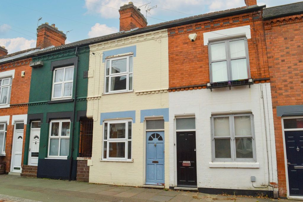 Property photo 1 of 15