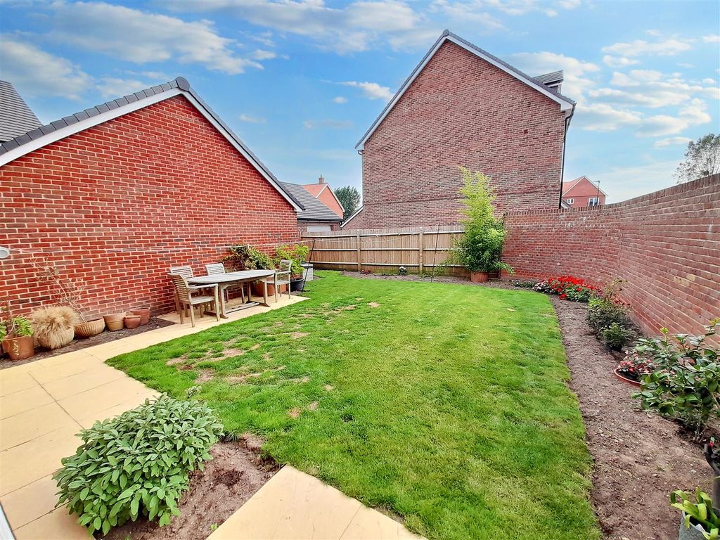 Property photo 3 of 16 Rear Garden New.Jpg