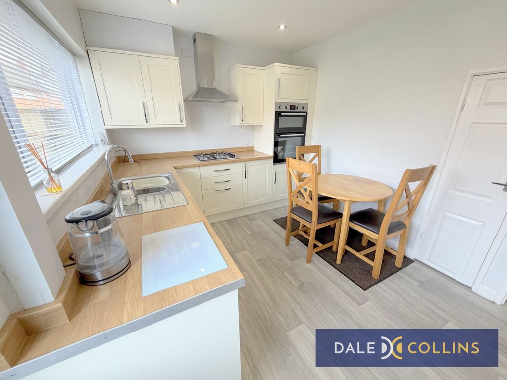 Property photo 2 of 14 Photo 13