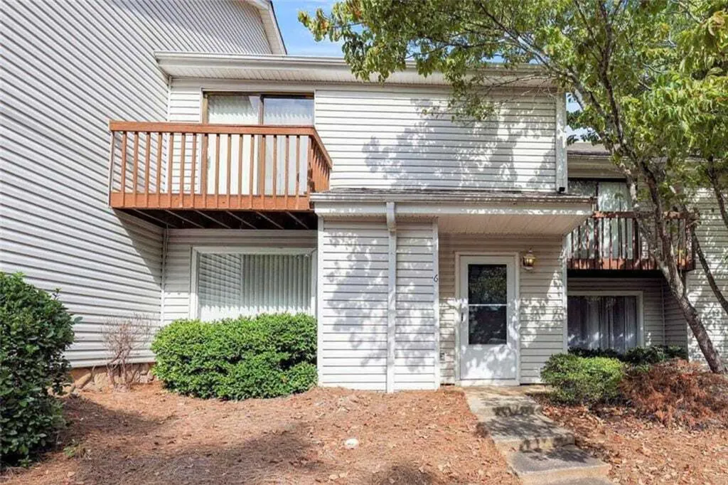 Property photo 1 of 24