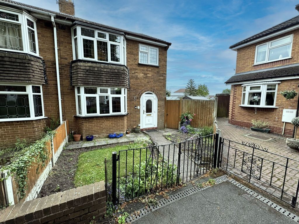 Property photo 1 of 25