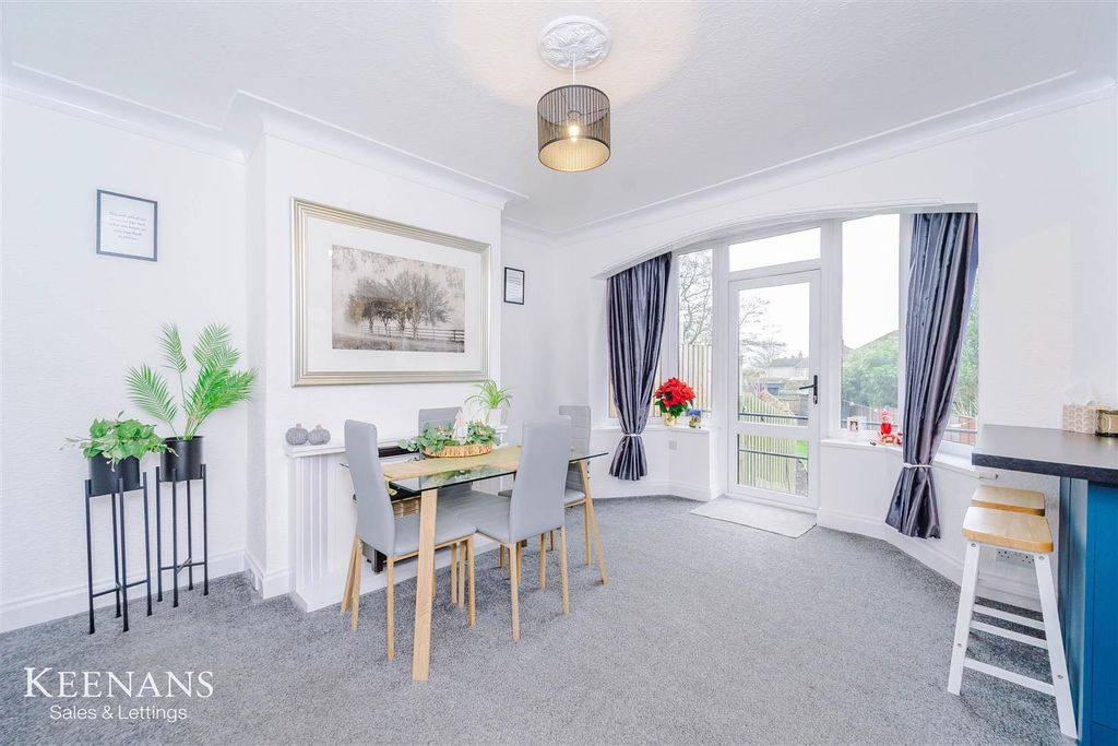 Property photo 3 of 32 Kcp0Yn7Xiukm9_Cn1Vozwg.Jpg