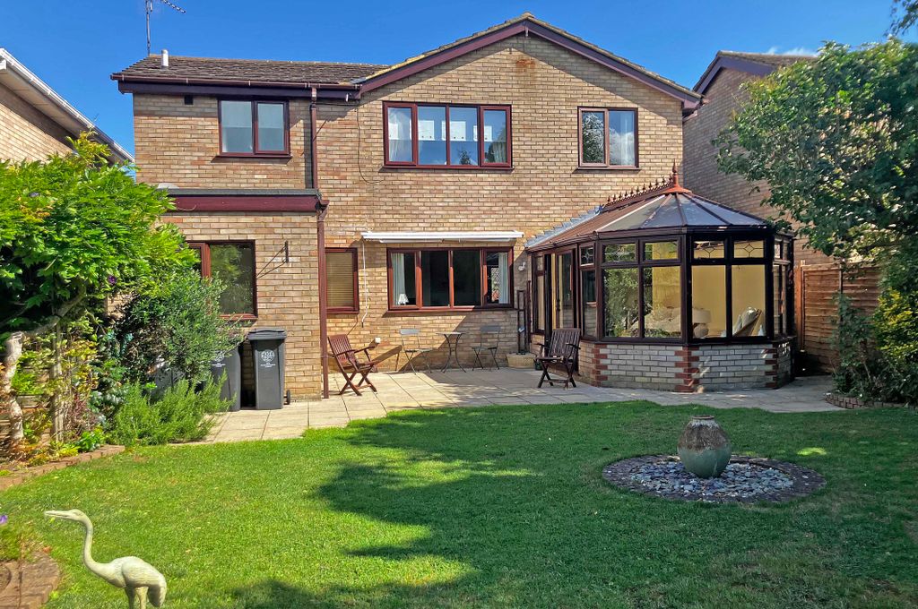 Property photo 2 of 19