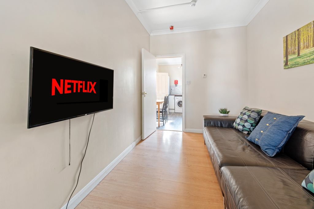 Property photo 2 of 18 Dsc_7482