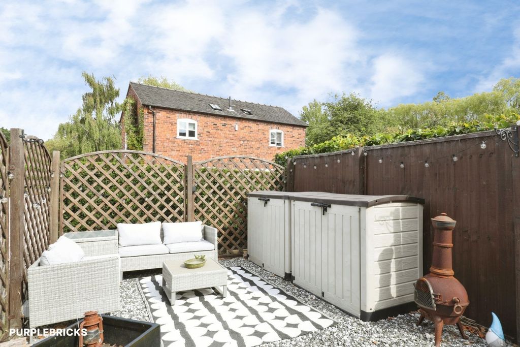 Property photo 2 of 23
