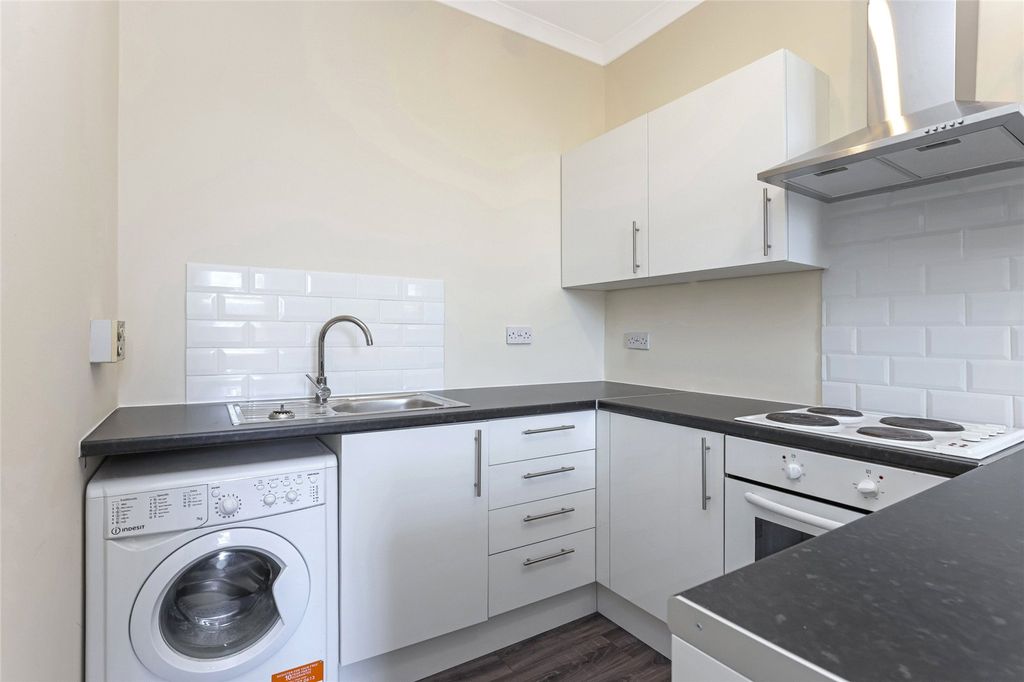 Property photo 3 of 17 Picture No. 08