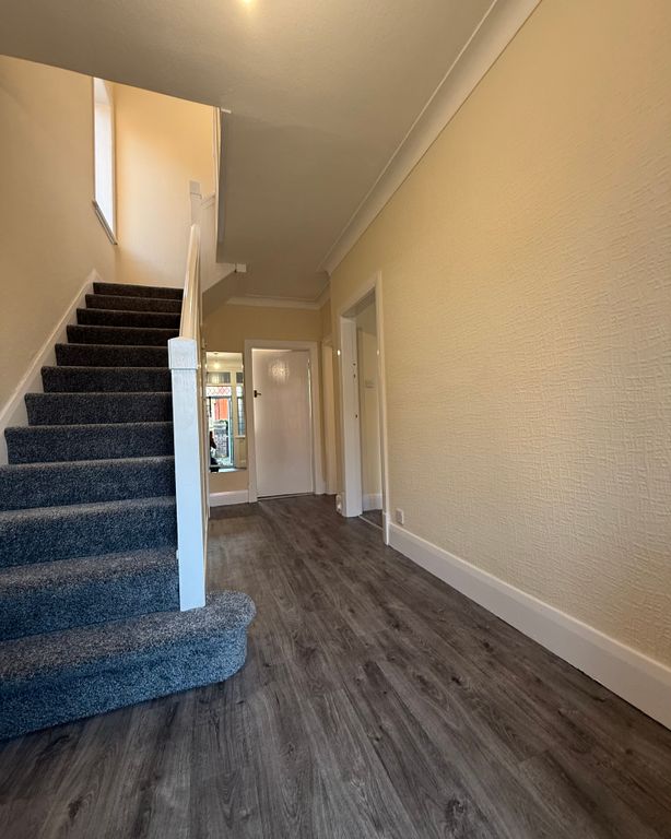 Property photo 3 of 26