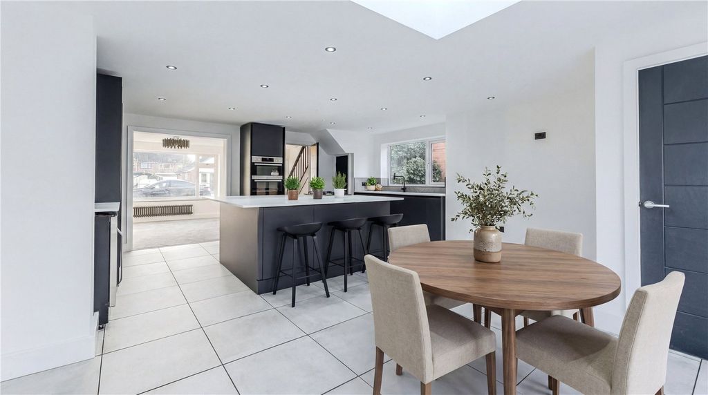 Property photo 3 of 17 Picture No. 19