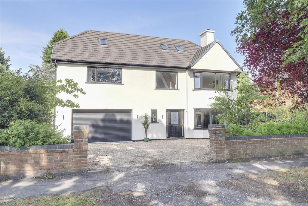 Property photo 1 of 40 Tlc_B32Ea4B6-A371-464E-A111-A52c07c5616B_3E965d6.J