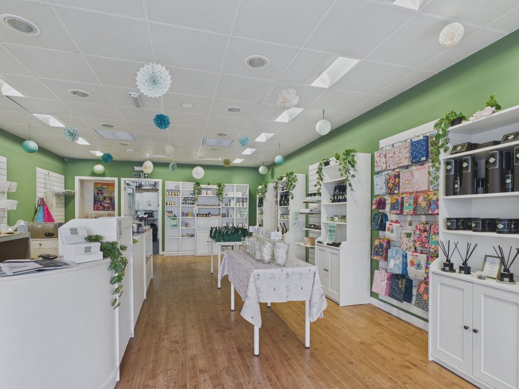 Property photo 3 of 4 Photo 8