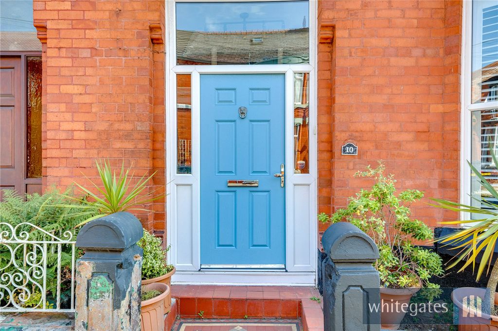 Property photo 2 of 54 Picture No. 02