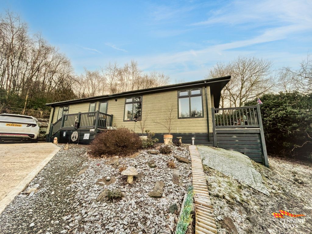 Property photo 1 of 25