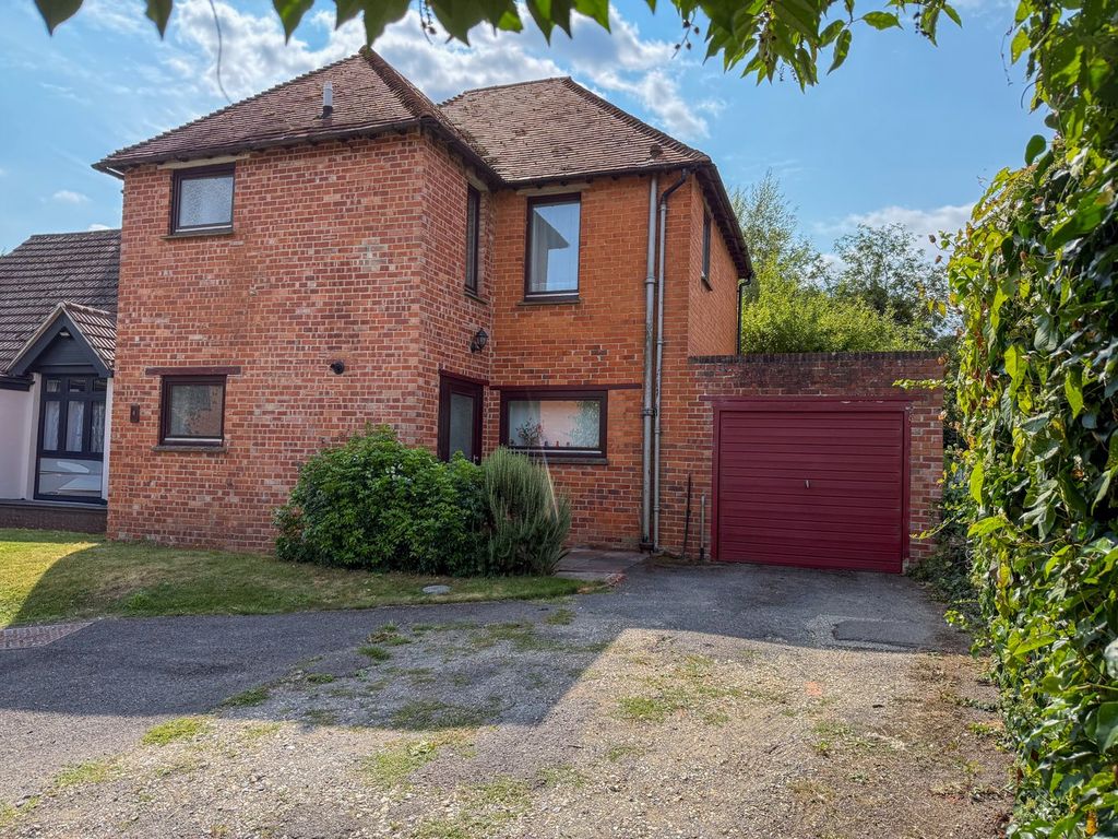 Property photo 1 of 19