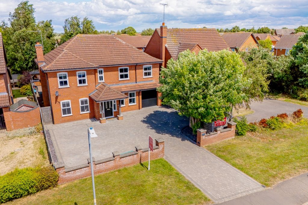 Property photo 1 of 37 110 Wignals Gate (Holbeach)-1
