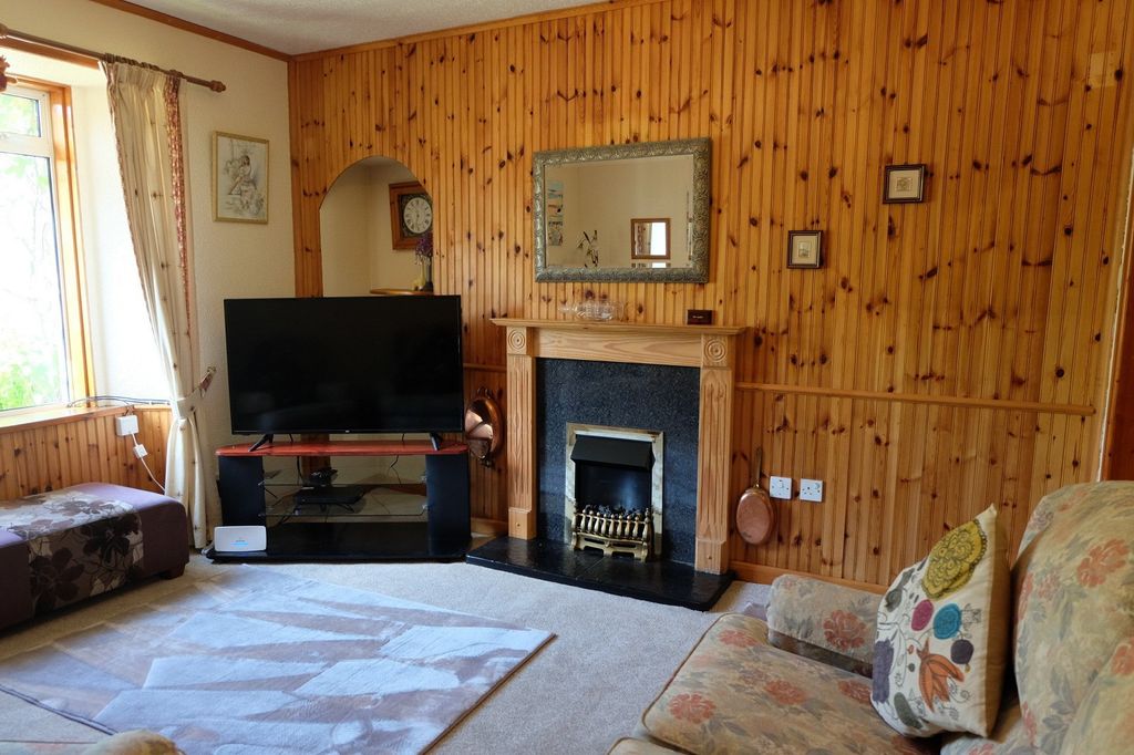 Property photo 3 of 12 Not Specified