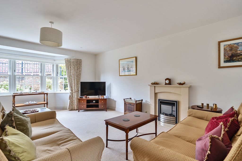 Additional image 7 of 3 bed end terrace house for saleClarendon Court, Marlborough SN8