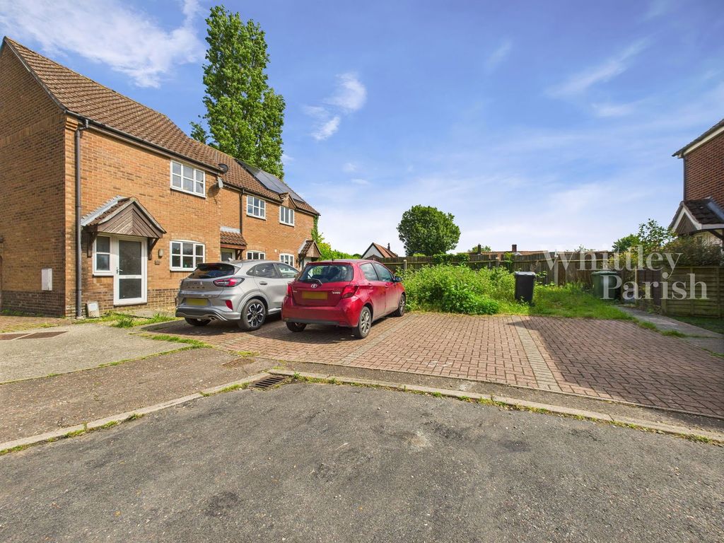 Property photo 3 of 12