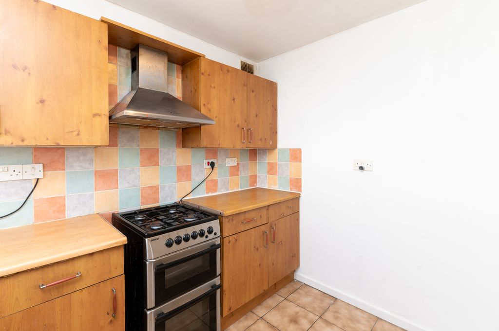 Property photo 3 of 22 02