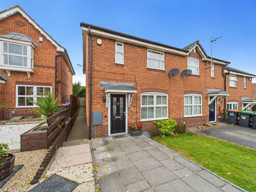 Property photo 1 of 16 Front