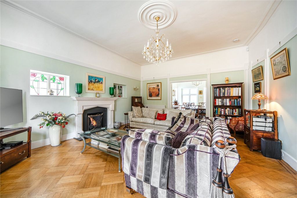 Property photo 2 of 28 Picture No. 28