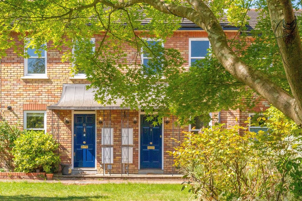 Property photo 1 of 30