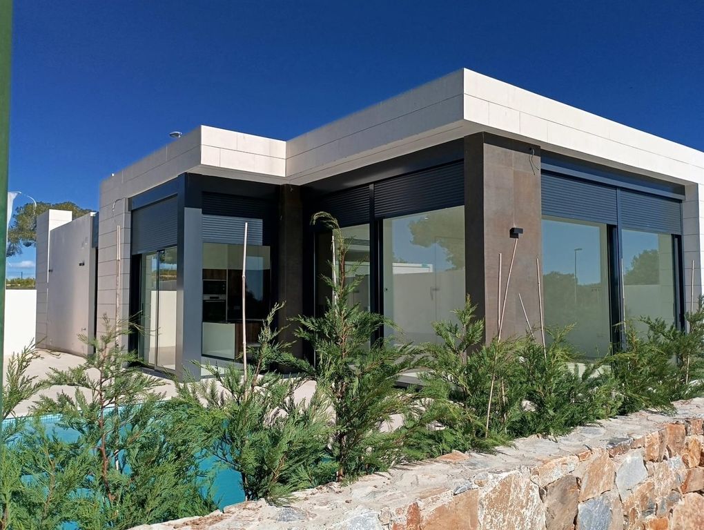 Property photo 1 of 50 Villa In Pilar De La Horadada N8105