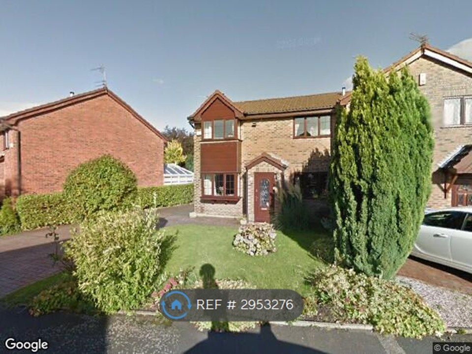 Property photo 2 of 11
